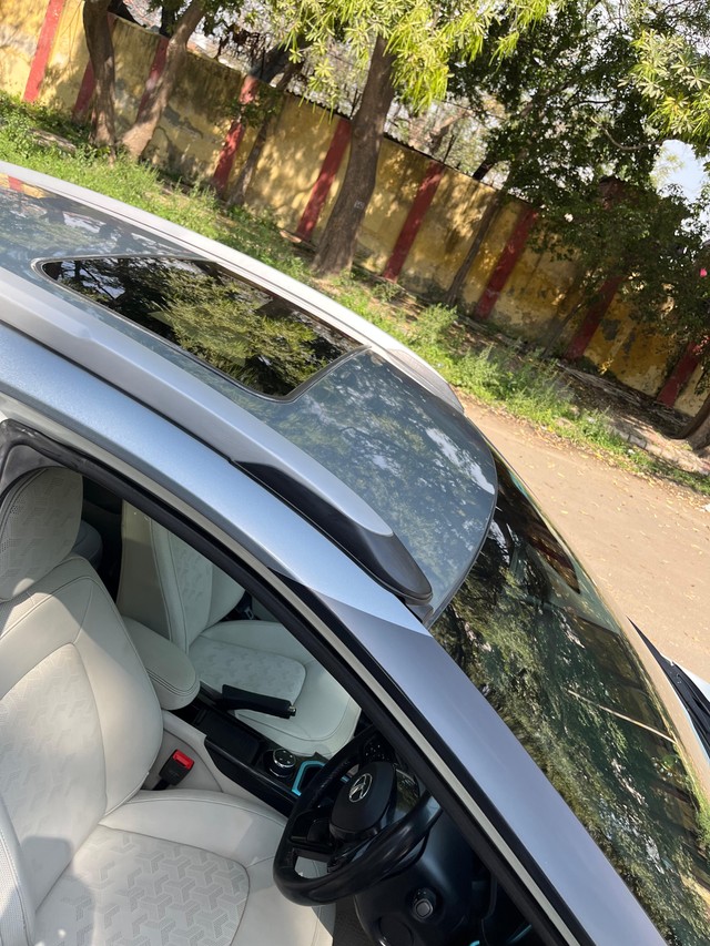 Second-hand 2022 Tata Nexon EV XZ Plus LUX for sale in New Delhi-16