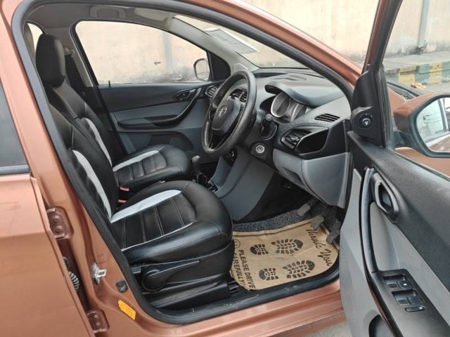 Second-hand 2018 Tata Tigor 1.2 Revotron XT for sale in Noida-8