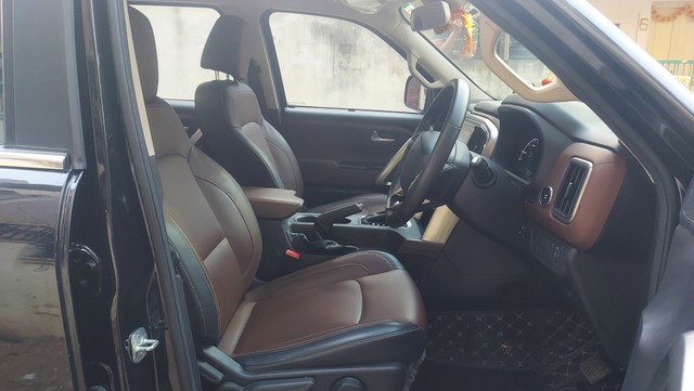 Second-hand 2024 Mahindra Scorpio N Z8 Diesel AT for sale in Hyderabad-8