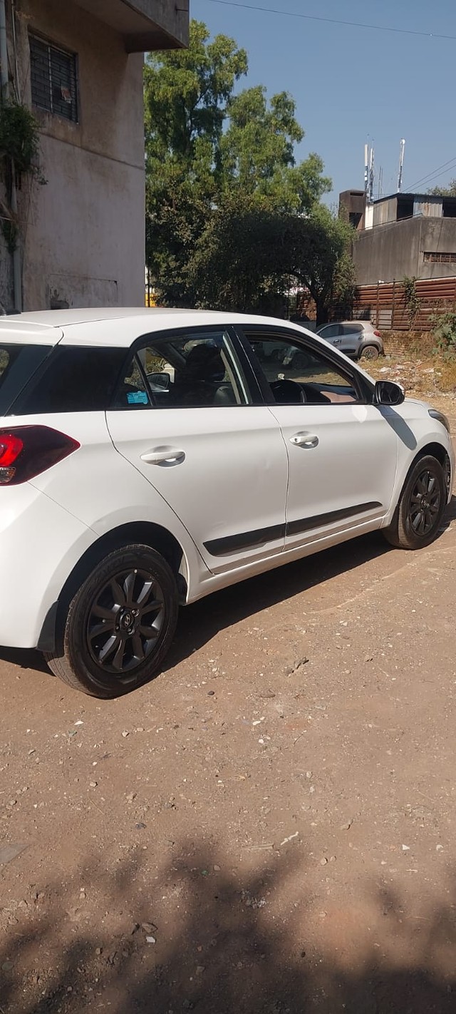 Hyundai i20 Sportz Plus BSIV Second-hand 2019 Hyundai i20 Sportz Plus BSIV for sale in Nashik-9