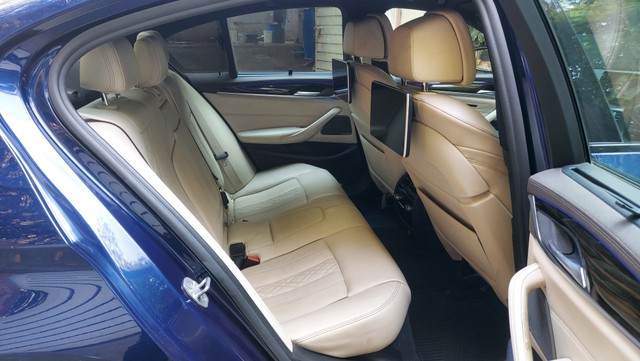 Second-hand 2018 BMW 5 Series 530d M Sport for sale in Hyderabad-12