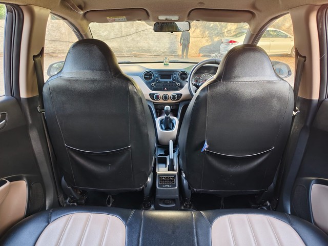 Second-hand 2016 Hyundai Grand i10 Asta Option AT for sale in Nashik-9