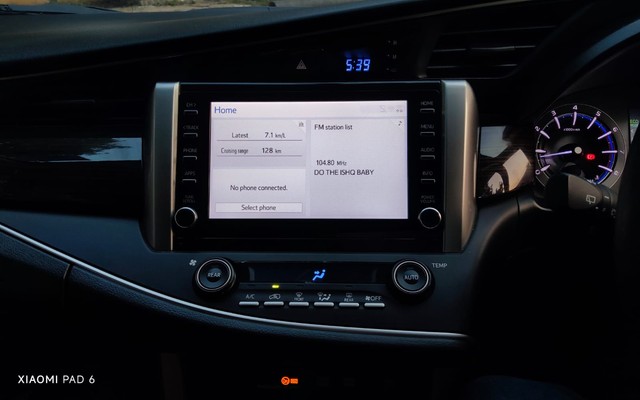 Second-hand 2022 Toyota Innova Crysta 2.7 ZX 7 STR AT for sale in New Delhi-14