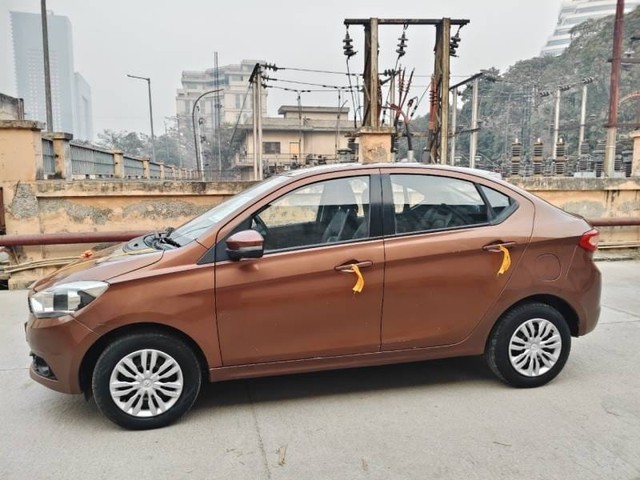 Tata Tigor 1.2 Revotron XT Second-hand 2018 Tata Tigor 1.2 Revotron XT for sale in Noida-5