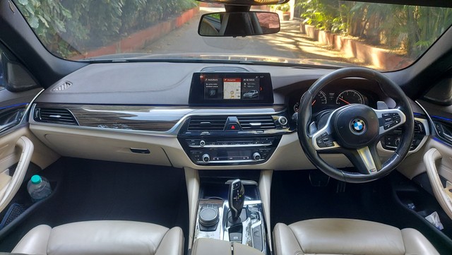 Second-hand 2018 BMW 5 Series 530d M Sport for sale in Hyderabad-16