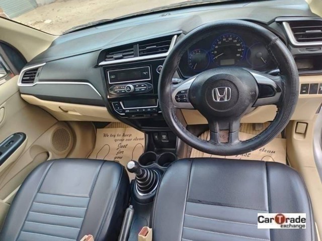 Second-hand 2017 Honda Amaze S i-VTEC for sale in Noida-8