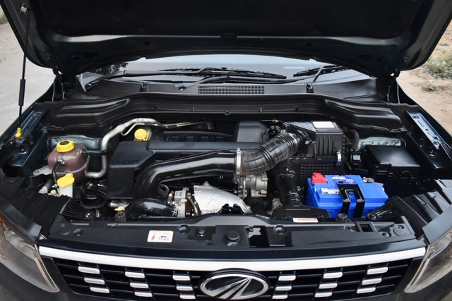 Second-hand 2020 Mahindra XUV300 W6 AMT Diesel BSIV for sale in Gurgaon-14