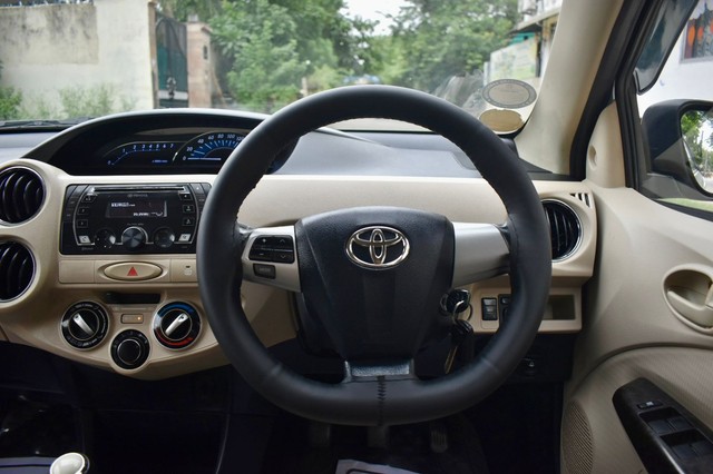 Second-hand 2017 Toyota Etios 1.5 VX for sale in Gurgaon-9