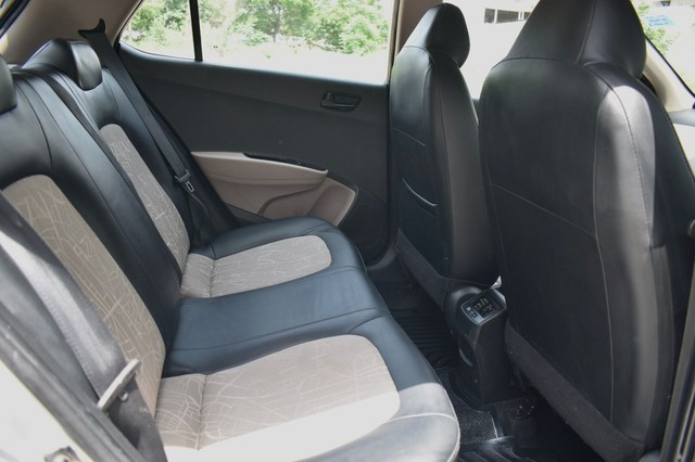 Second-hand 2016 Hyundai Grand i10 Magna for sale in Gurgaon-14