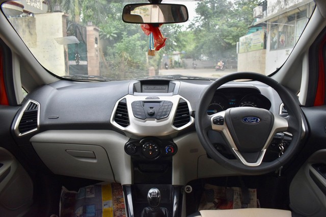 Second-hand 2015 Ford Ecosport 1.5 Ti VCT MT Trend BSIV for sale in Gurgaon-8
