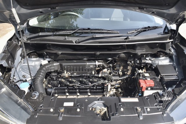 Second-hand 2022 Maruti Suzuki XL6 Zeta AT for sale in Gurgaon-7