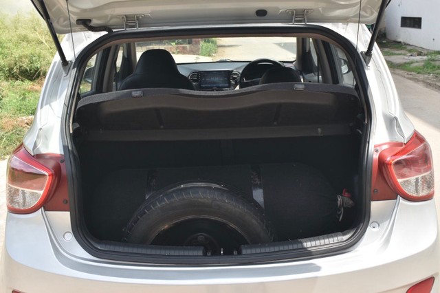 Second-hand 2016 Hyundai Grand i10 Magna for sale in Gurgaon-15