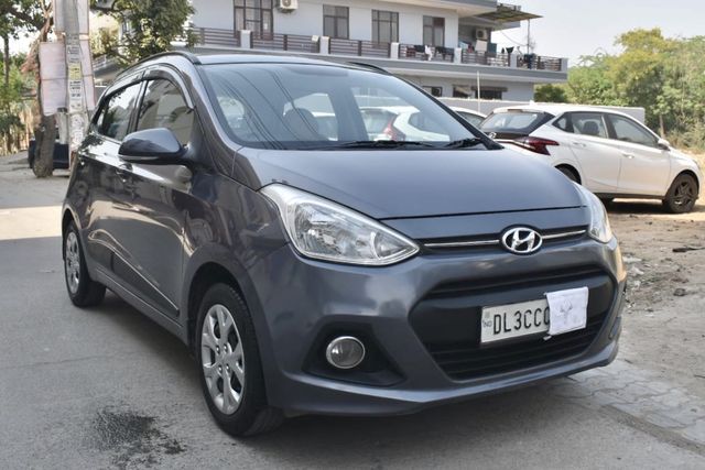 Hyundai Grand i10 Sportz Second-hand 2015 Hyundai Grand i10 Sportz for sale in Gurgaon