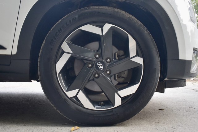 Second-hand 2021 Hyundai Alcazar Signature (O) Diesel AT BSVI for sale in Gurgaon-18