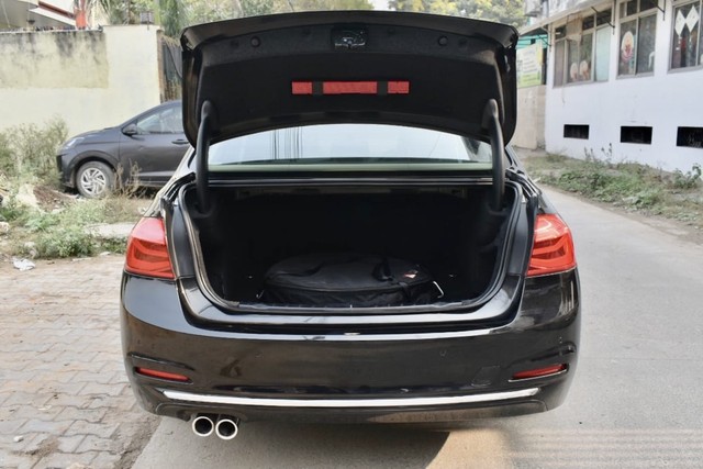 Second-hand 2018 BMW 3 Series 320d Luxury Line for sale in Gurgaon-13