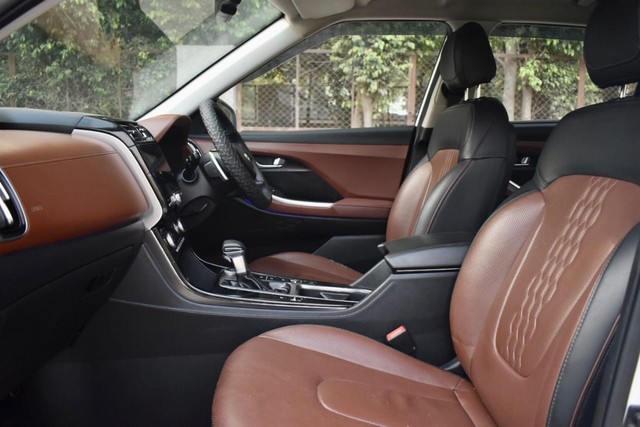 Second-hand 2021 Hyundai Alcazar Signature (O) Diesel AT BSVI for sale in Gurgaon-14