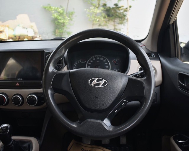Second-hand 2016 Hyundai Grand i10 Magna for sale in Gurgaon-11