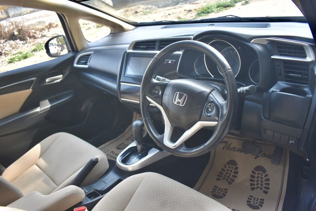 Second-hand 2018 Honda Jazz VX CVT for sale in Gurgaon-10