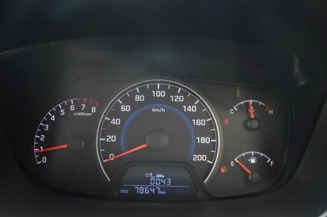 Hyundai Grand i10 Sportz Second-hand 2015 Hyundai Grand i10 Sportz for sale in Gurgaon-18