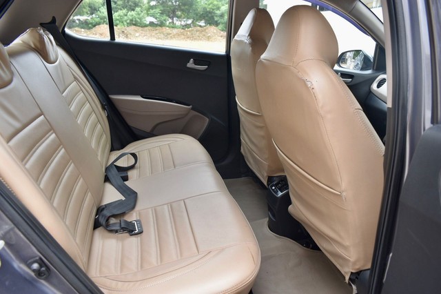 Hyundai Grand i10 Sportz Second-hand 2015 Hyundai Grand i10 Sportz for sale in Gurgaon-12