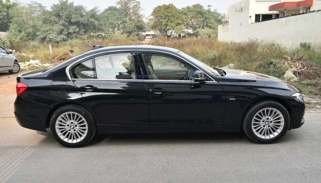 Second-hand 2018 BMW 3 Series 320d Luxury Line for sale in Gurgaon-3