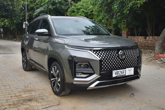 MG Hector Sharp Pro CVT 2023-2025 Second-hand 2025 MG Hector Sharp Pro CVT 2023-2025 for sale in Gurgaon