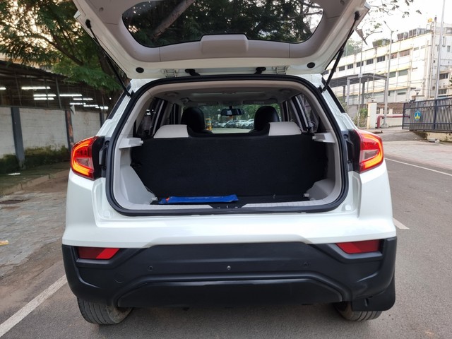 Second-hand 2022 Mahindra XUV300 W6 Sunroof BSVI for sale in Chennai-16