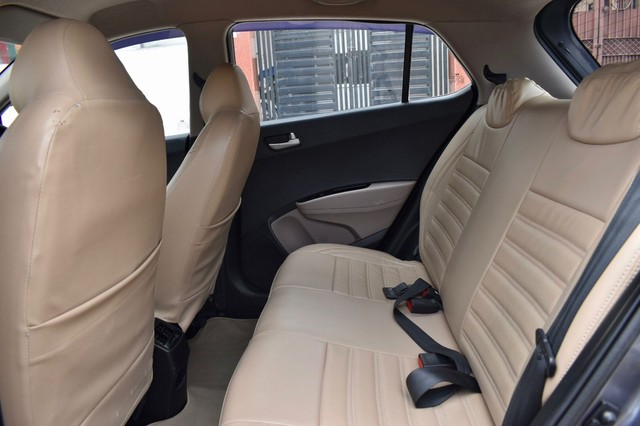 Hyundai Grand i10 Sportz Second-hand 2015 Hyundai Grand i10 Sportz for sale in Gurgaon-13