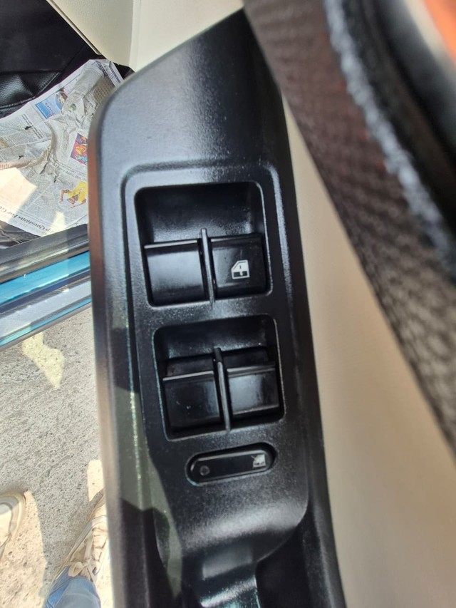 Tata Tiago XZ Plus Second-hand 2023 Tata Tiago XZ Plus for sale in Bangalore-15
