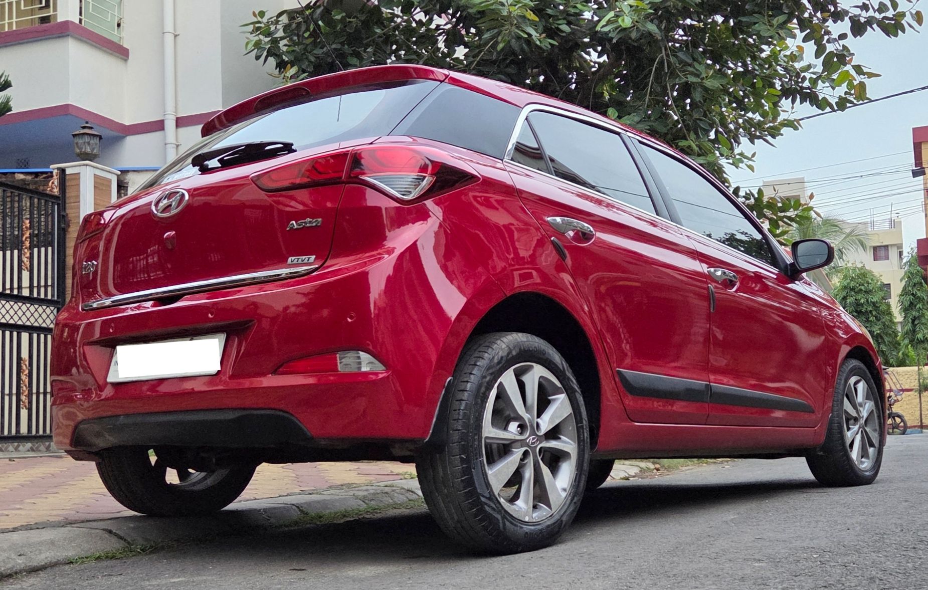Buy Used Hyundai i20 Asta Option 1.2 of 2015 model @ 3,65,000 INR in