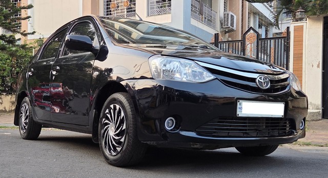 Toyota Etios GD Second-hand 2012 Toyota Etios GD for sale in Kolkata-7