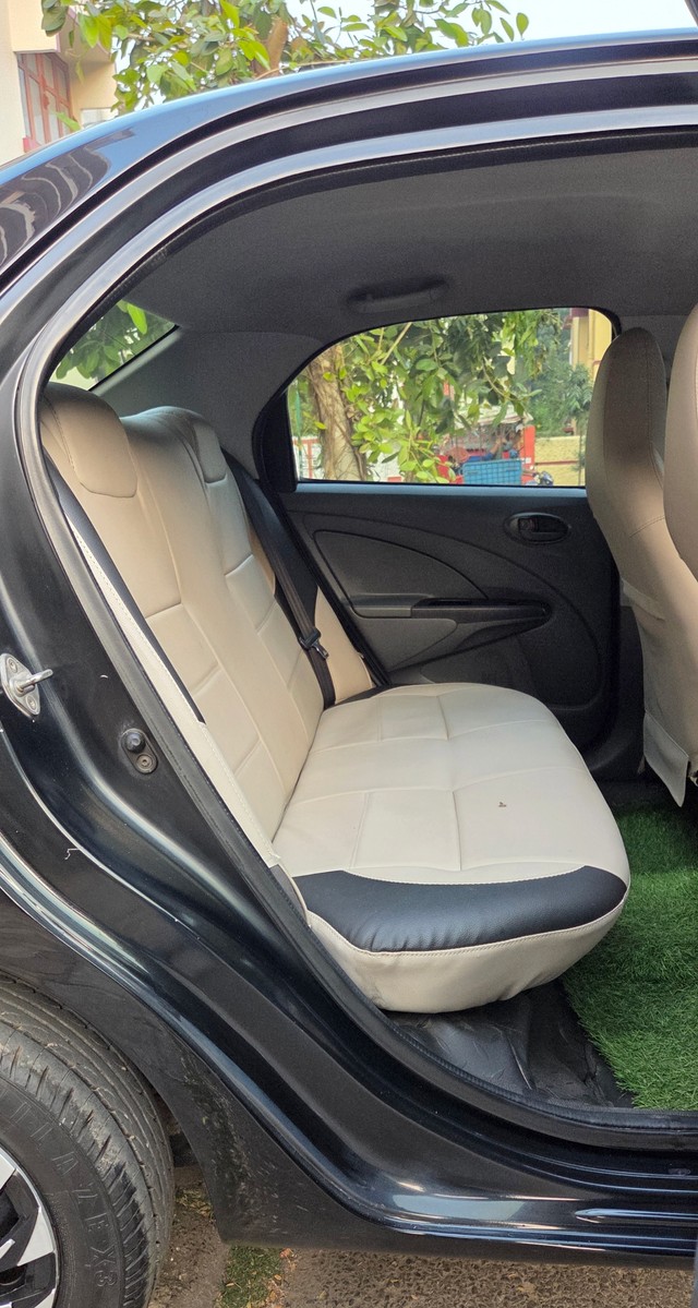 Toyota Etios GD Second-hand 2012 Toyota Etios GD for sale in Kolkata-9