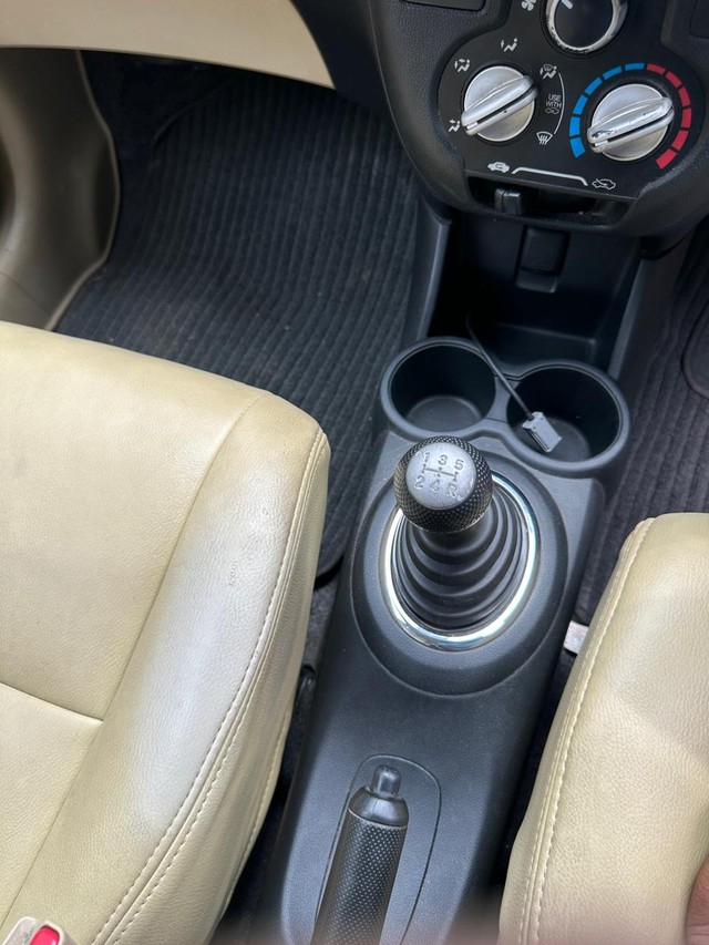 Second-hand 2013 Honda Brio S MT for sale in Chennai-9