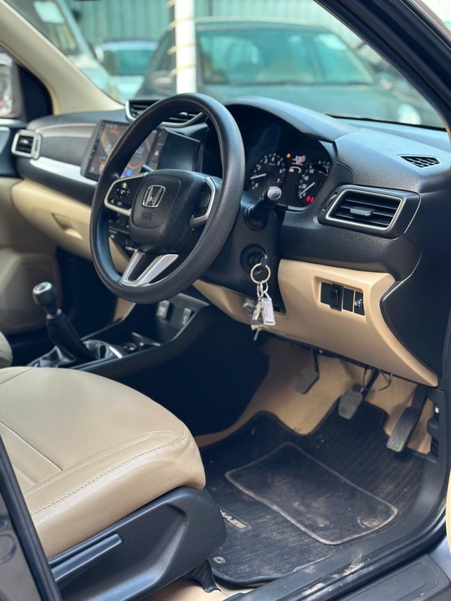 Second-hand 2021 Honda Amaze S Petrol for sale in Chennai-8