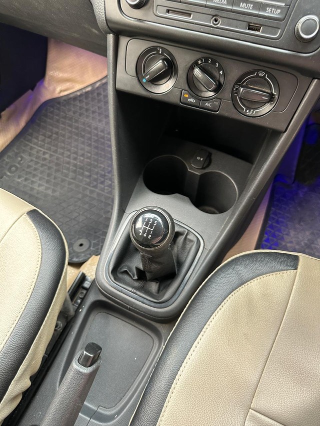 Second-hand 2018 Volkswagen Polo 1.0 MPI Comfortline for sale in Chennai-5