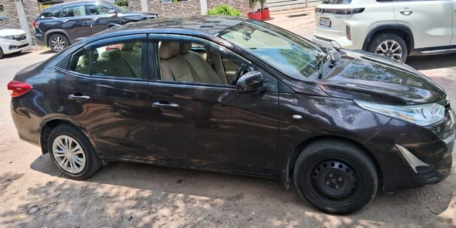 Second-hand 2018 Toyota Yaris J BSIV for sale in Lucknow-7