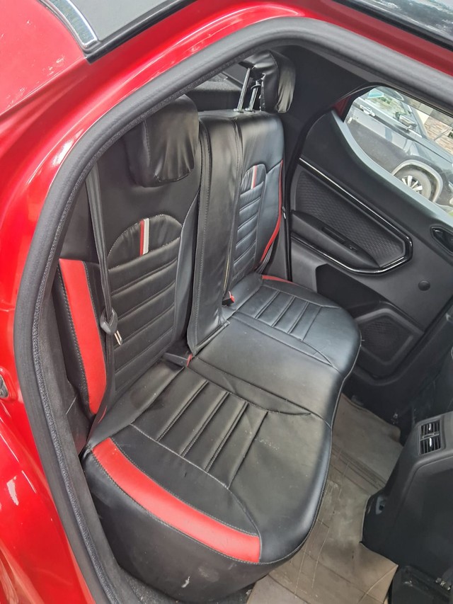 Second-hand 2022 Renault Kiger RXZ for sale in Lucknow-6