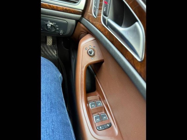Second-hand 2017 Audi A6 35 TDI for sale in New Delhi-10