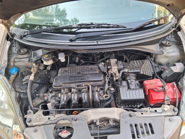 Second-hand 2014 Honda Amaze S i-Vtech for sale in Lucknow-3