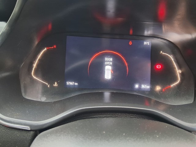 Second-hand 2022 Renault Kiger RXZ for sale in Lucknow-11