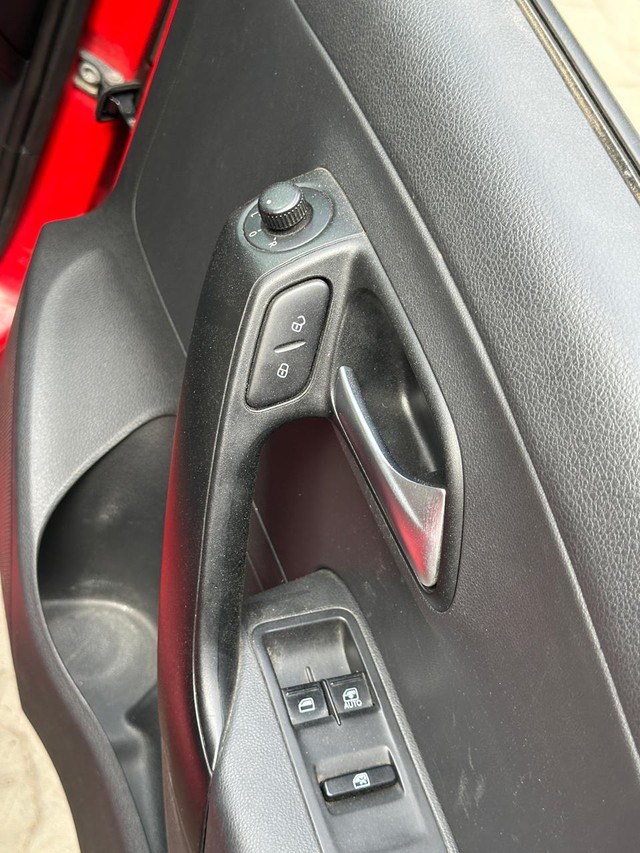 Second-hand 2018 Volkswagen Polo 1.0 MPI Comfortline for sale in Chennai-6