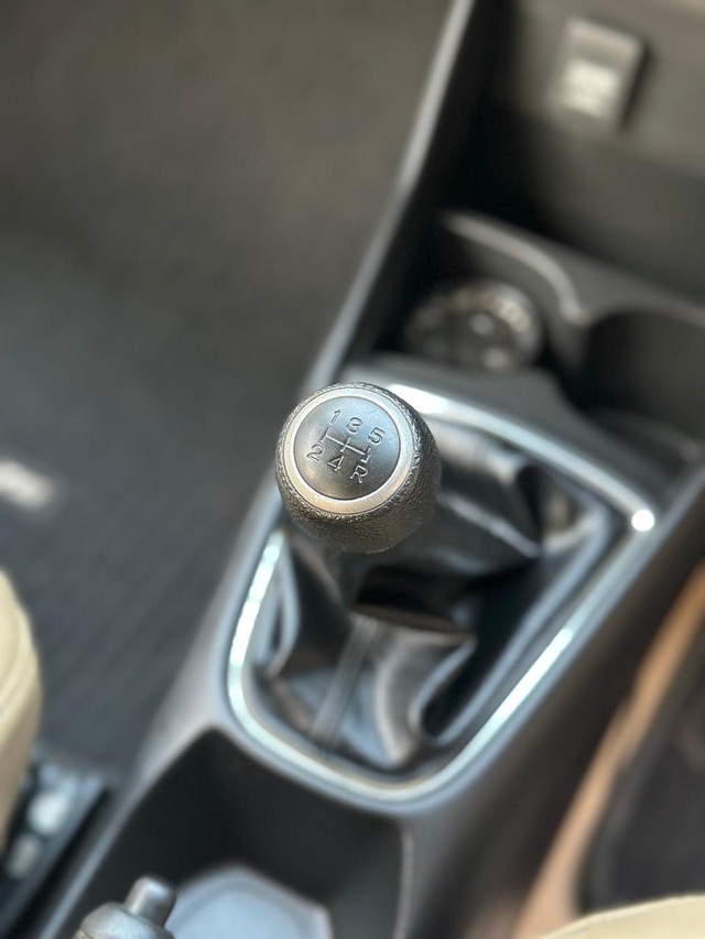 Second-hand 2021 Honda Amaze S Petrol for sale in Chennai-10