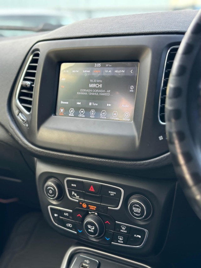 Second-hand 2018 Jeep Compass 2.0 Longitude Option BSIV for sale in Chennai-8