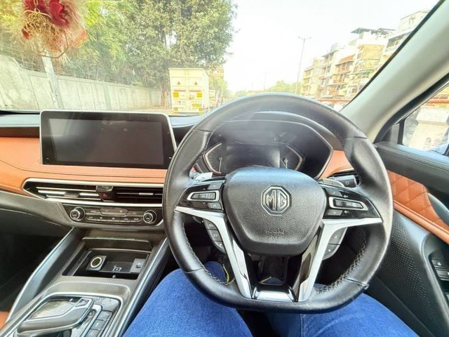 Second-hand 2021 MG Gloster Savvy 6-Str for sale in New Delhi-2