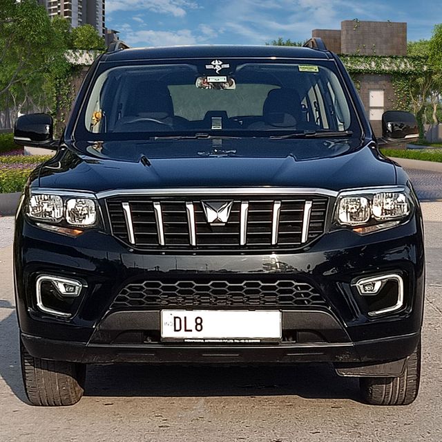 Second-hand 2023 Mahindra Scorpio N Z4 Diesel BSVI for sale in New Delhi