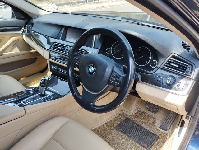 BMW 5 Series 520d Luxury Line Second-hand 2017 BMW 5 Series 520d Luxury Line for sale in New Delhi-17