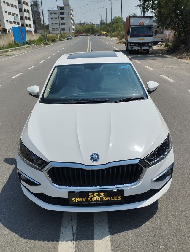 Skoda Slavia 1.0 TSI Style AT Second-hand 2023 Skoda Slavia 1.0 TSI Style AT for sale in New Delhi