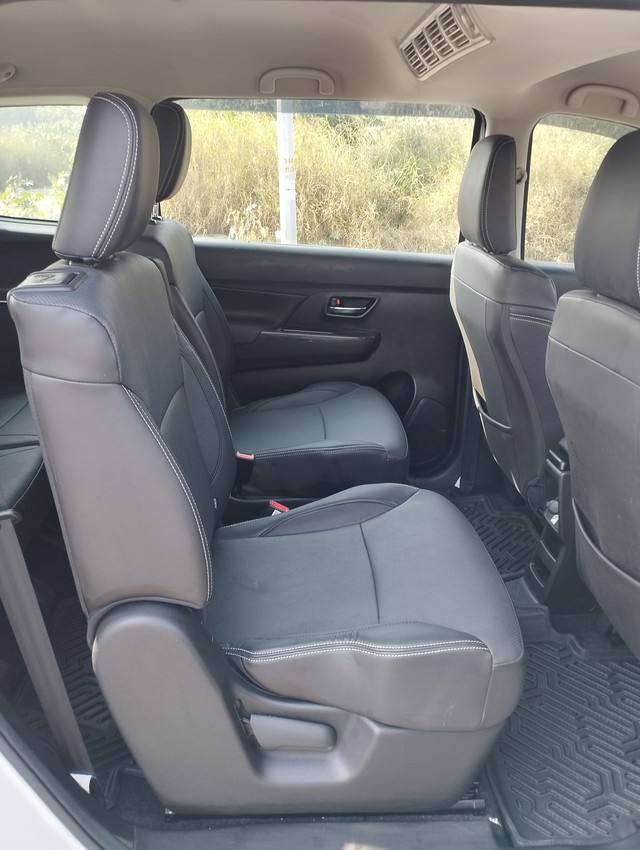 Second-hand 2024 Maruti Suzuki XL6 Alpha Plus AT for sale in New Delhi-11