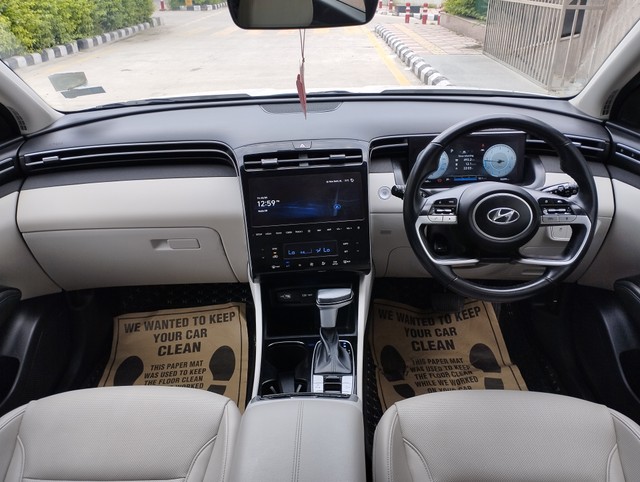 Second-hand 2023 Hyundai Tucson Signature Diesel AT for sale in New Delhi-14