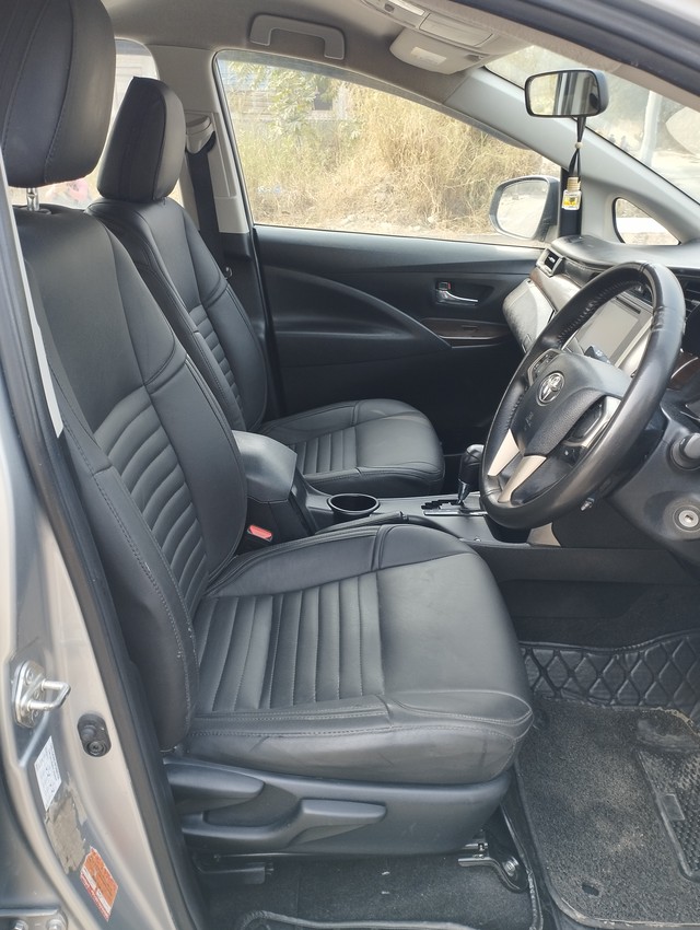 Toyota Innova Crysta 2.4 GX 7 STR AT Second-hand 2020 Toyota Innova Crysta 2.4 GX 7 STR AT for sale in New Delhi-6